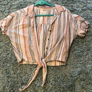 American eagle cropped, striped, button up with a tie at the bottom